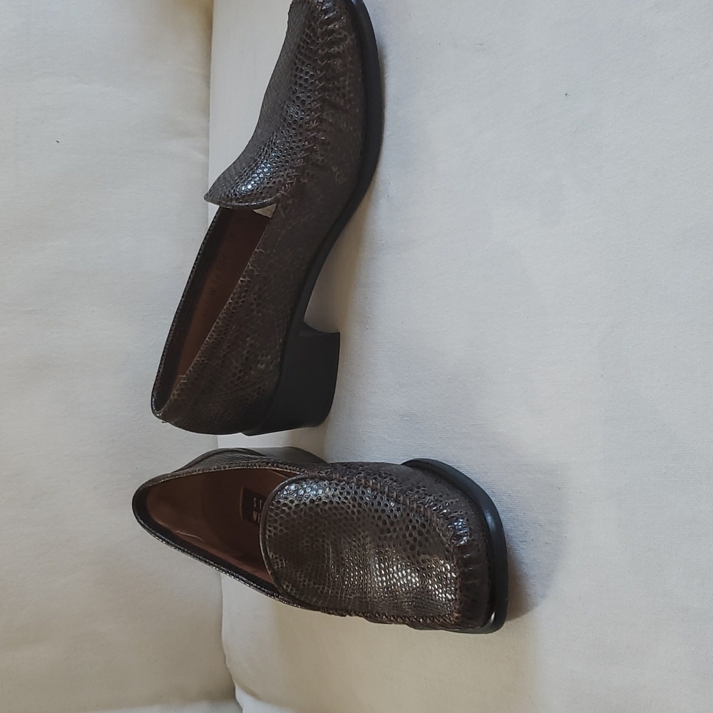 Stuart Weitzman shoes loafers sz 6.5M, all leather